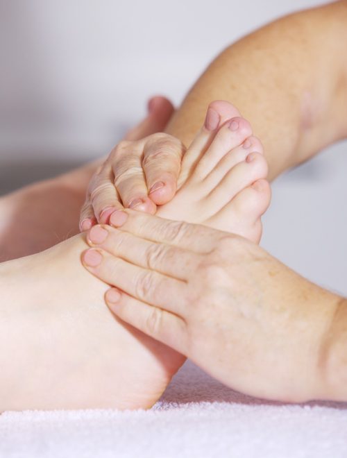 foot-massage-2133279_1280